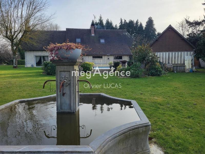 Maison traditionnelle - 155 m² - 5 pièces