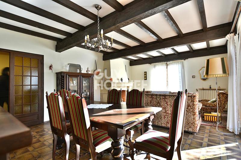 Maison - 138 m² - 7 pièces