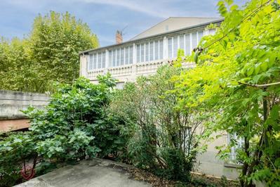 Maison de village - 282 m² - 8 pièces