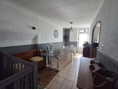 Maison - 170 m² - 9 pièces