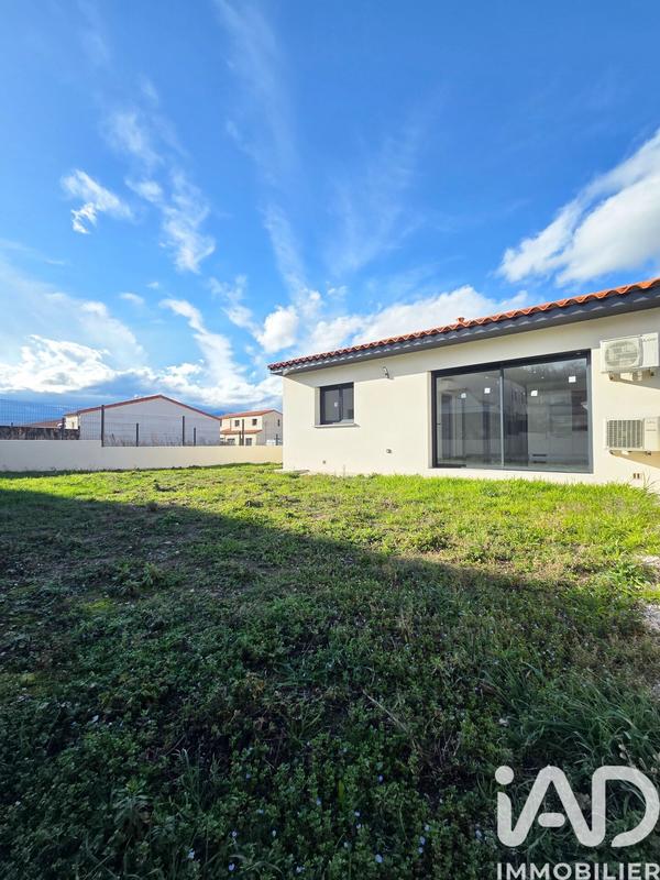 Maison - 75 m² - 3 pièces