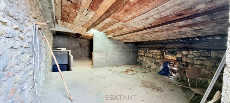 Maison - 160 m² - 3 pièces