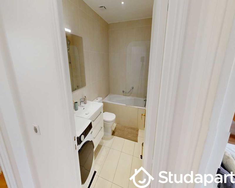 Chambre - 110 m² - 1 pièce