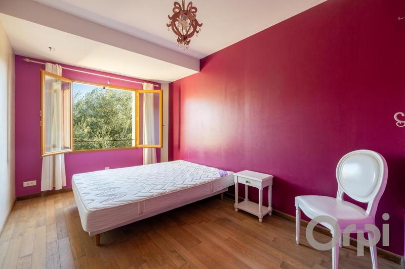 Villa - 155 m² - 4 pièces