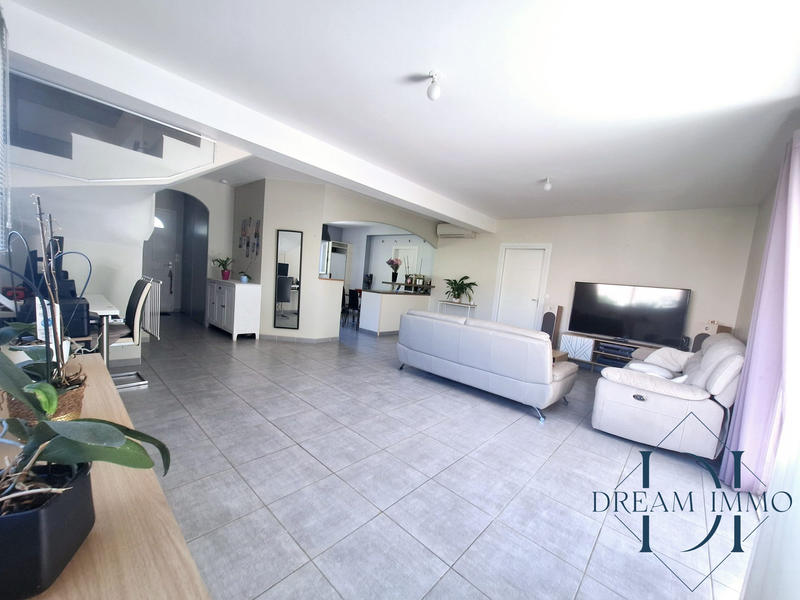 Villa - 136 m² - 5 pièces