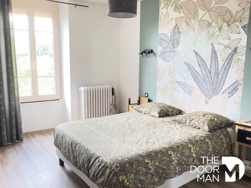 Maison - 200 m² - 7 pièces