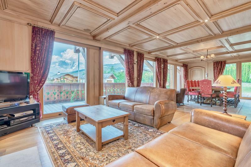 Châlet - 188 m² - 9 pièces
