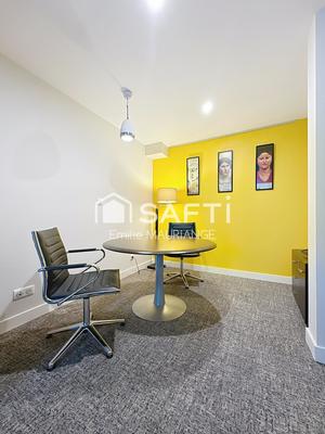 Bureau - 196 m² - 5 pièces