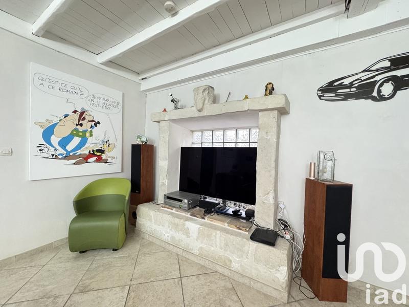 Maison - 260 m² - 8 pièces