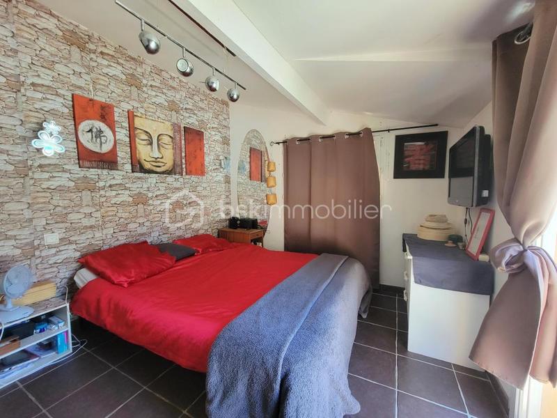 Villa - 188 m² - 9 pièces