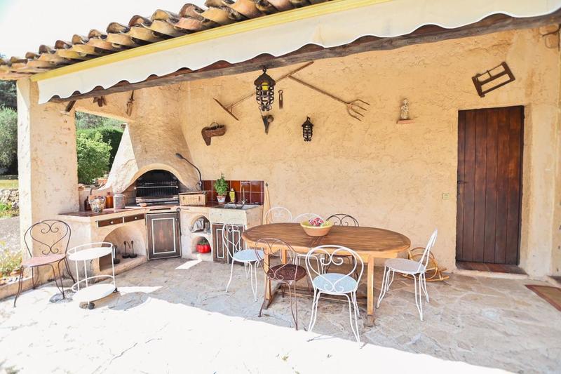 Villa - 265 m² - 5 pièces