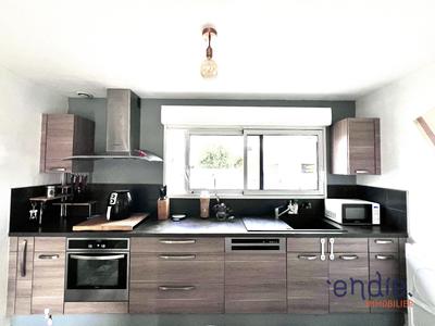 Maison - 73 m² - 4 pièces