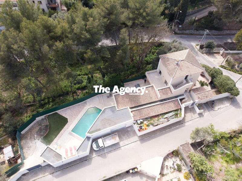 Villa - 204 m² - 5 pièces