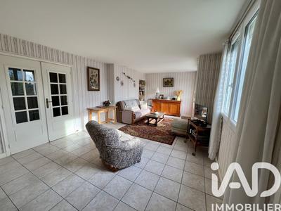 Appartement - 100 m² - 5 pièces