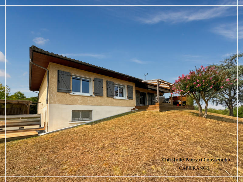 Maison - 138 m² - 6 pièces