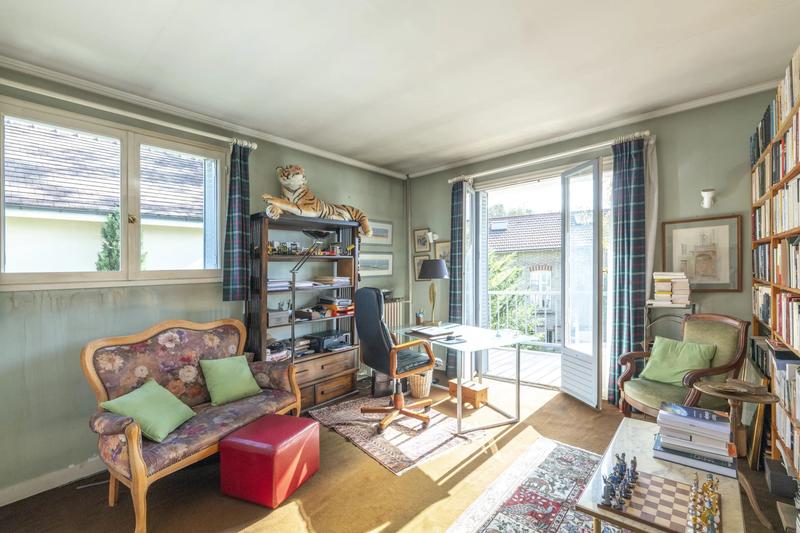 Maison - 249 m² - 9 pièces