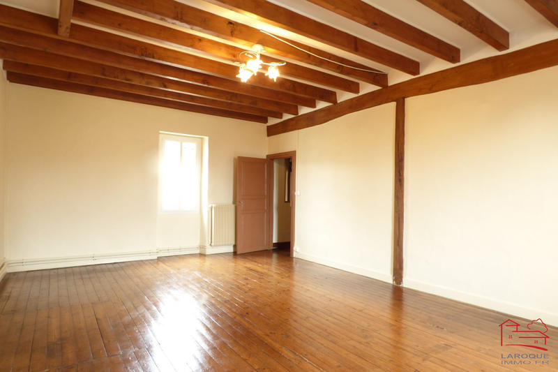 Maison - 239 m² - 5 pièces