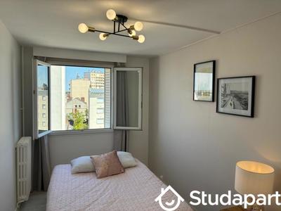 Chambre - 9 m² - 1 pièce