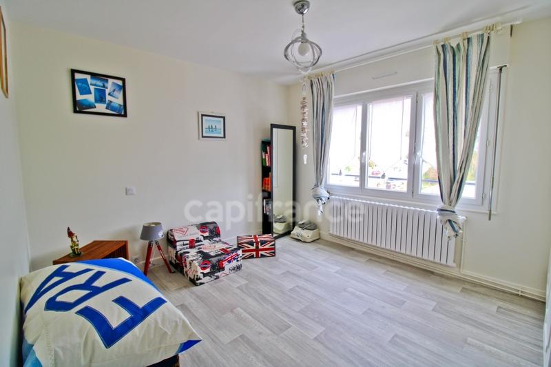 Maison - 102 m² - 5 pièces