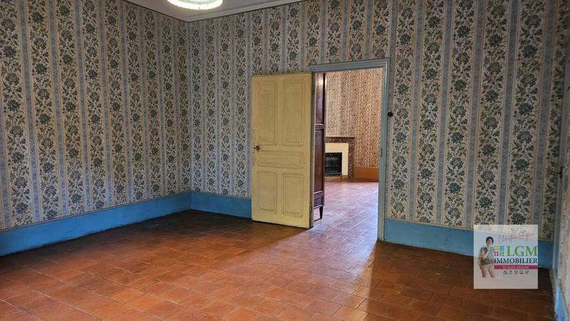 Maison de village - 238 m² - 6 pièces