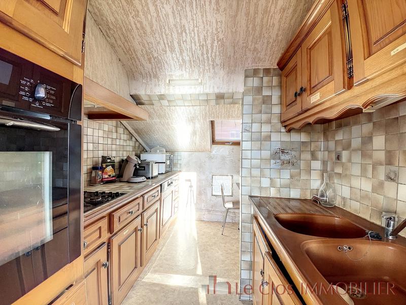 Maison - 172 m² - 9 pièces