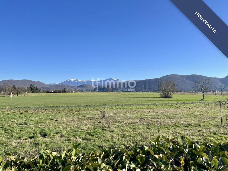 Terrain - 1 608 m²