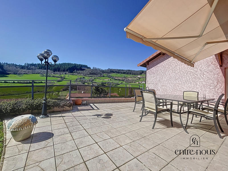 Maison - 133 m² - 6 pièces