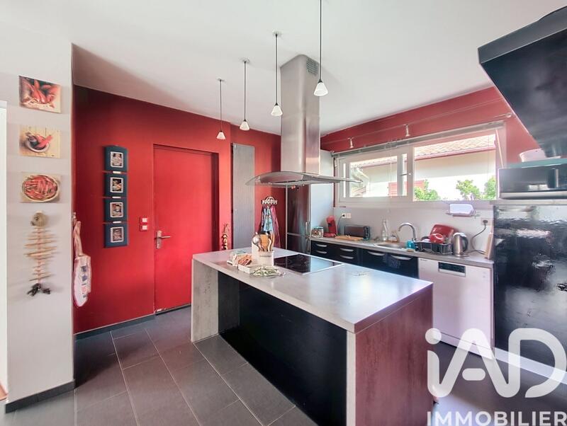 Maison - 141 m² - 4 pièces