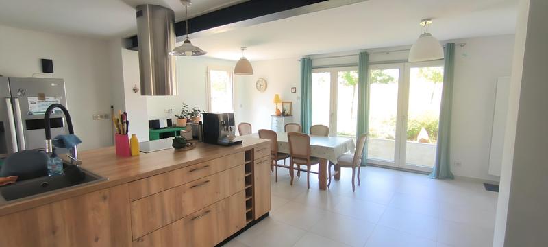 Maison traditionnelle - 141 m² - 5 pièces