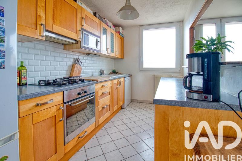 Appartement - 77 m² - 4 pièces