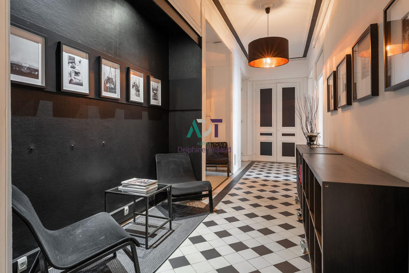 Appartement - 163 m² - 7 pièces