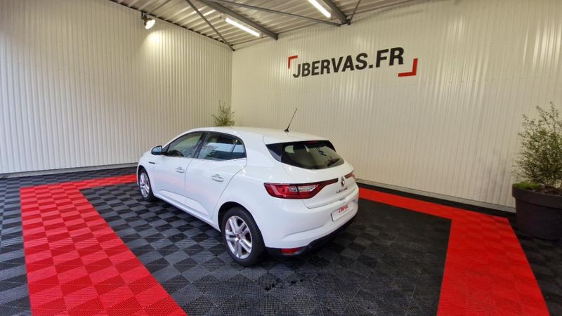 Renault Mégane IV blue dci 115 business