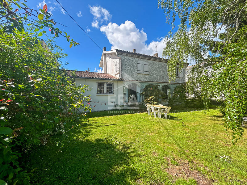 Maison - 155 m² - 5 pièces