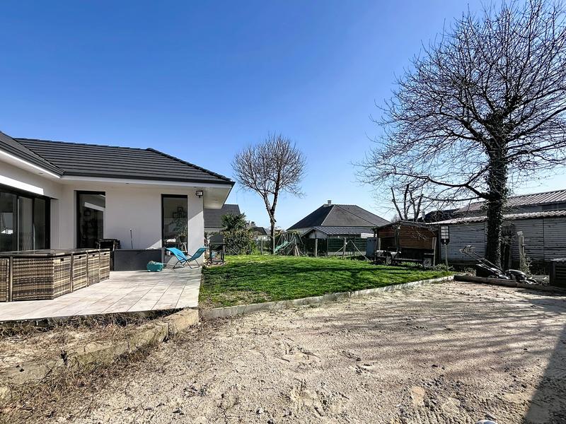 Maison contemporaine - 132 m² - 5 pièces