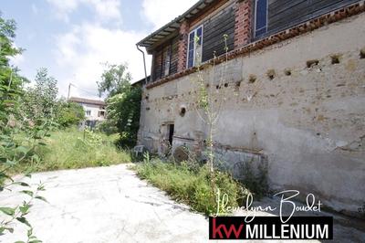 Maison - 210 m² - 2 pièces