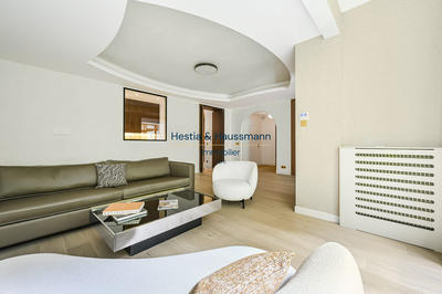 Appartement - 150 m² - 3 pièces