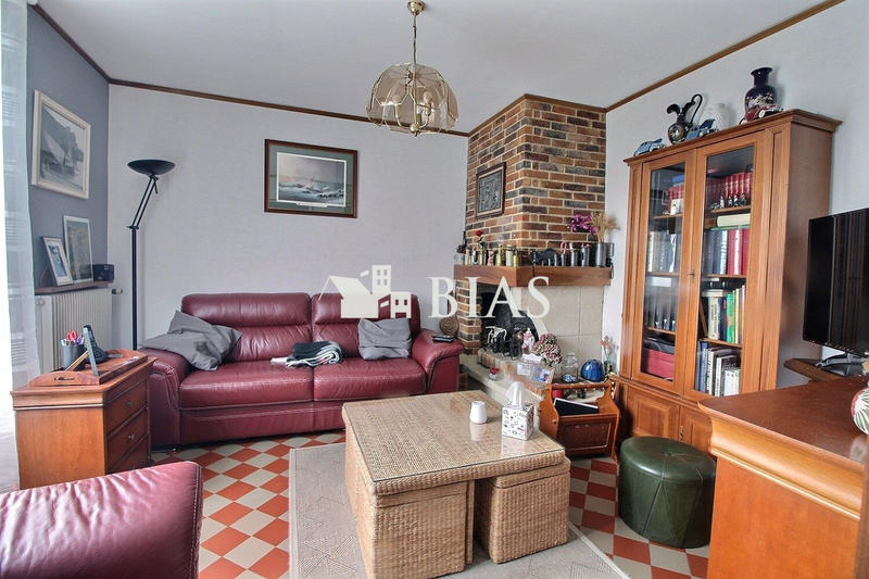 Maison - 92 m² - 4 pièces