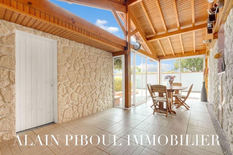 Maison traditionnelle - 120 m² - 4 pièces