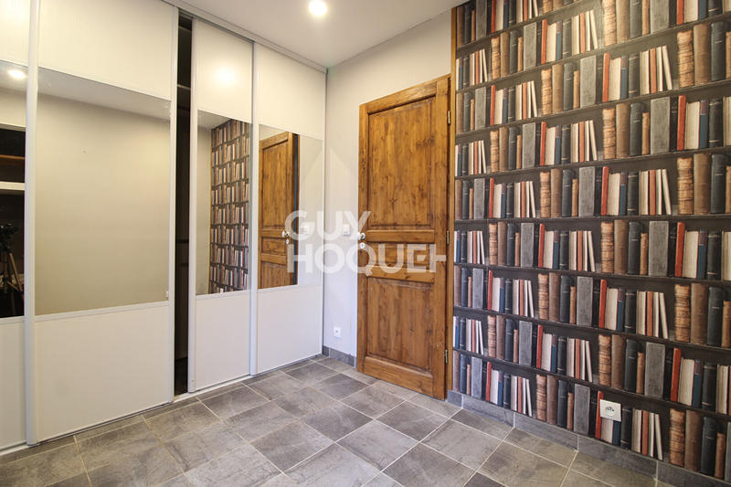 Maison - 178 m² - 8 pièces