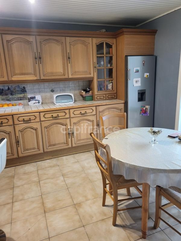 Maison - 97 m² - 4 pièces