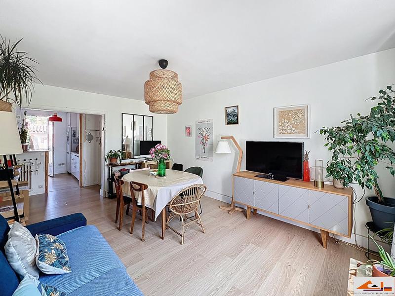 Appartement - 72 m² - 4 pièces