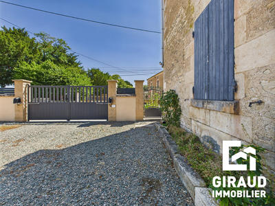 Maison ancienne - 177 m² - 6 pièces