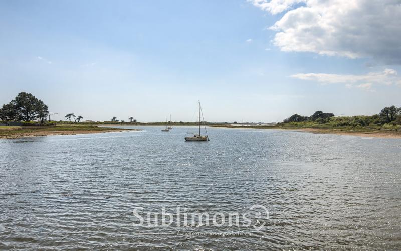 Maison - 104 m² - 4 pièces