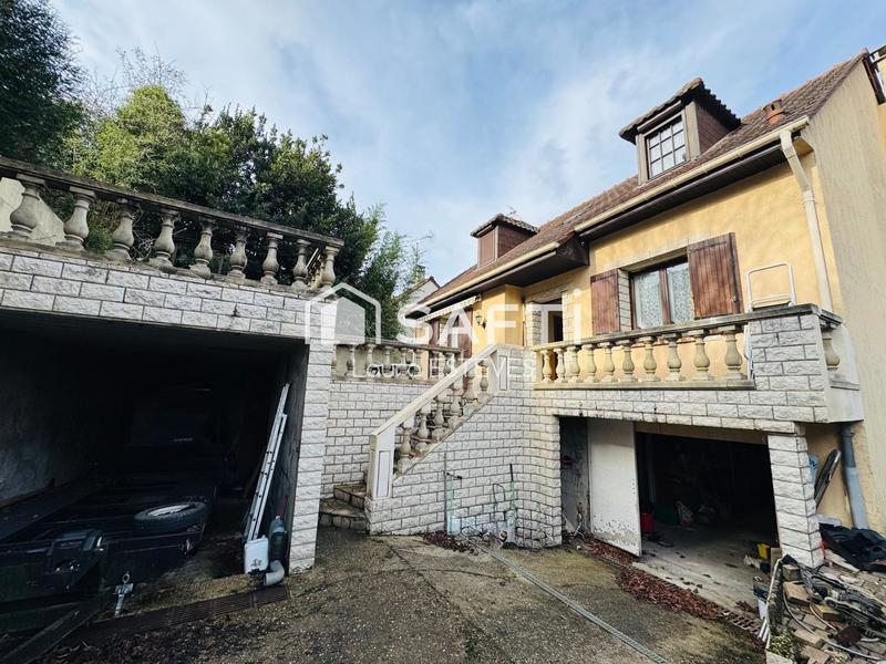 Maison - 111 m² - 6 pièces