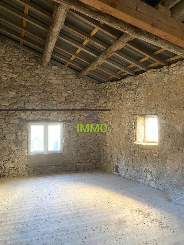 Maison de village - 84 m² - 4 pièces