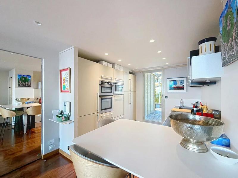 Appartement - 85 m² - 3 pièces