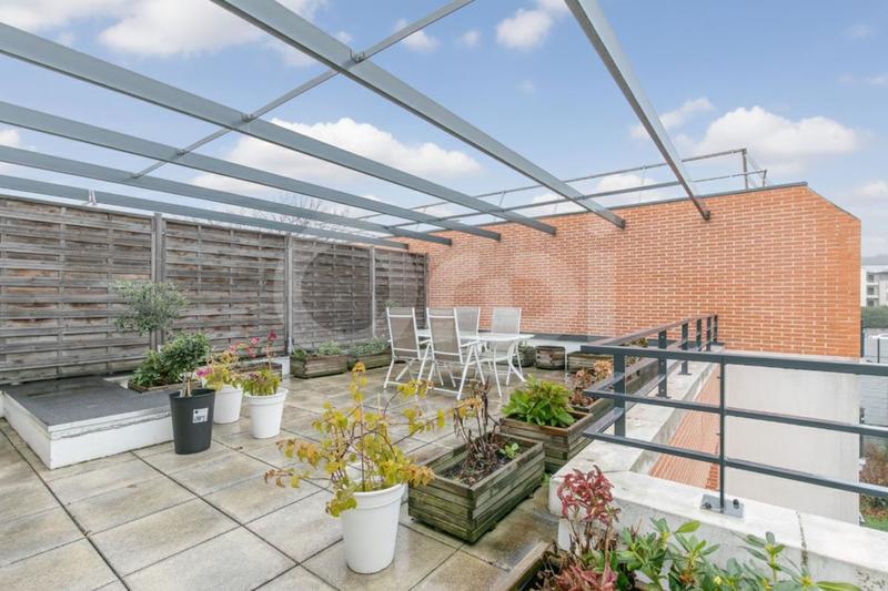 Appartement - 80 m² - 3 pièces