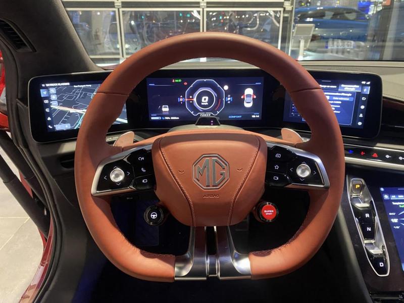 Mg cyberster 77kwh - 375 kw 4wd