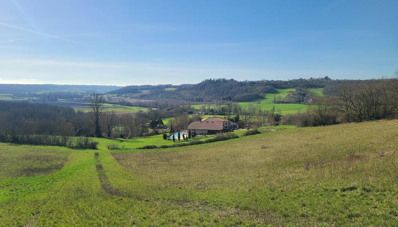 Demeure - 480 m² - 5 pièces