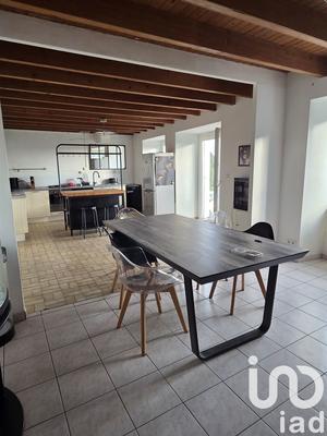 Maison - 140 m² - 5 pièces